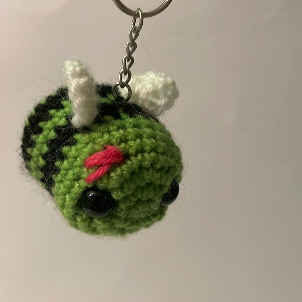 Crochet zombie bee keychain